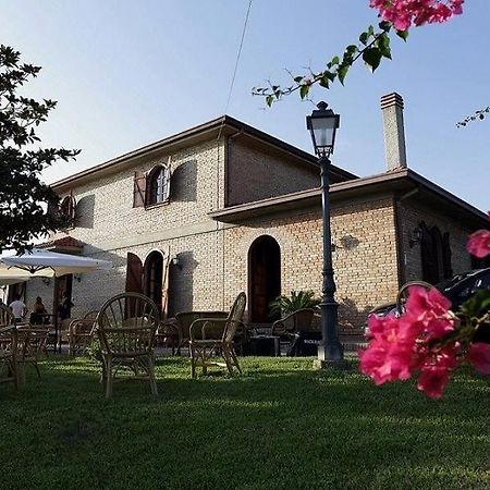 Villa Amalia Srls Gizzeria Exterior foto
